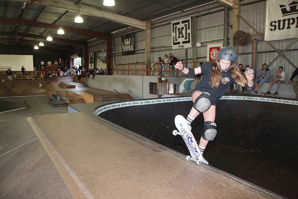 Girls Skateboarding Australia