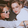 http://i841.photobucket.com/albums/zz337/DaRk_GoTh/Icons/eclipse_los_angeles_premiere-019.png