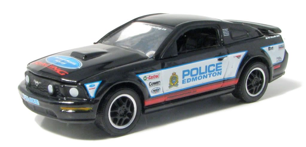 A better look at the Edmonton Police 06 GT from Greenlight