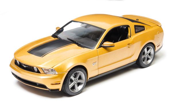 1:18 2010 Ford Mustang GT