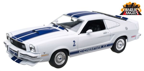 1:18 Charlie's Angels (TV Series 1976–81) 1976 Ford Mustang Cobra II - White with Blue Racing Stripes