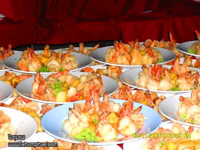 ไอชุมแพ-บรรยากาศงานแต่งงาน อภิมหา หรูเลิศ อลังการ ที่สุดในอำเภอชุมแพ-26